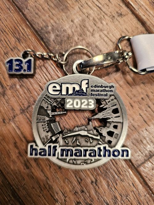 MARATONA DI EDIMBURGO | 42K,21K,10K,5K 2023